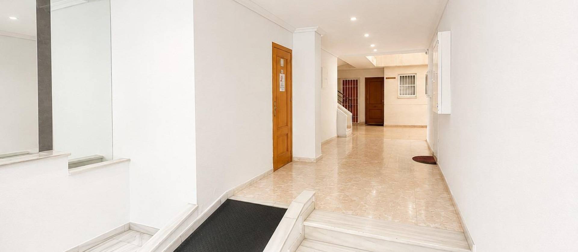 Revente - Apartment - Torrevieja - Estacion de autobuses
