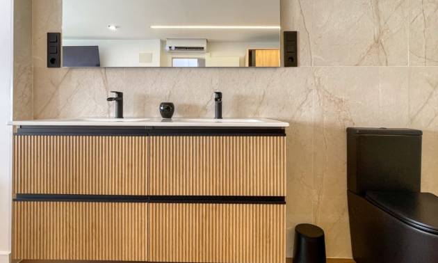 Revente - Maison de ville - Torrevieja - Nueva Torrevieja - Aguas Nuevas