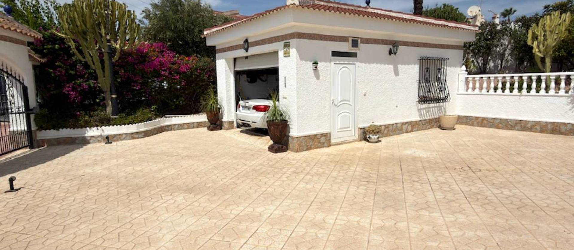 Sale - Villa - Ciudad Quesada