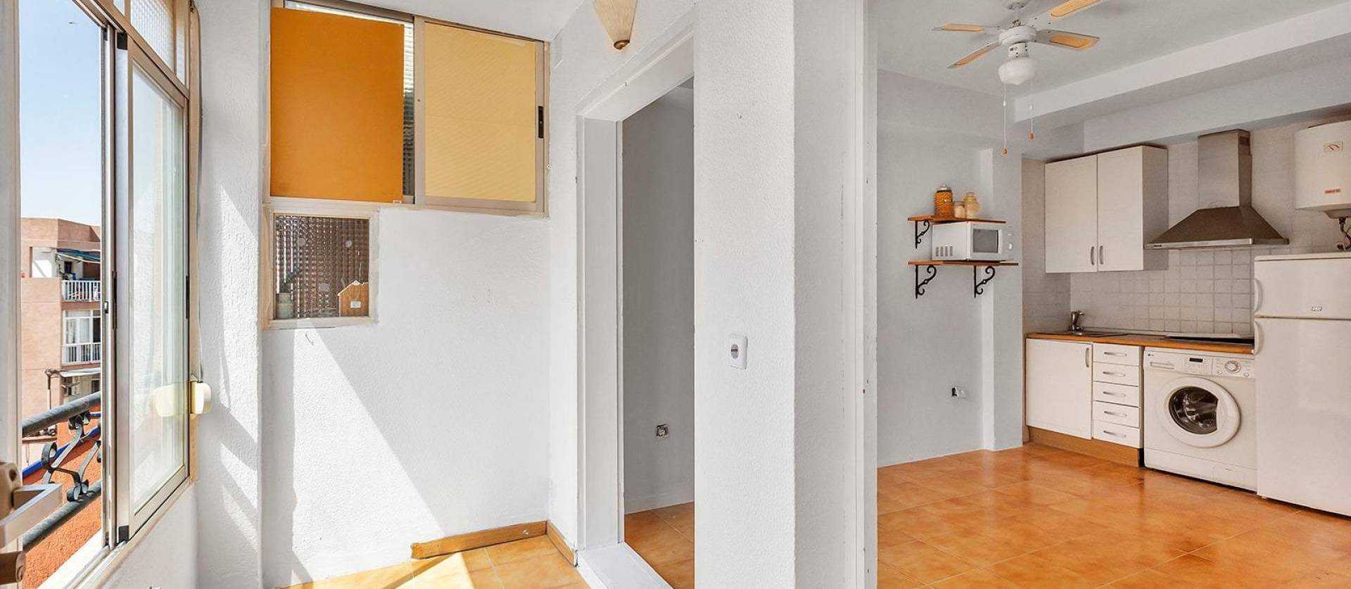 Revente - Apartment - Torrevieja - La Mata pueblo
