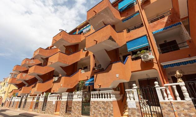 Revente - Apartment - Torrevieja - La Mata pueblo