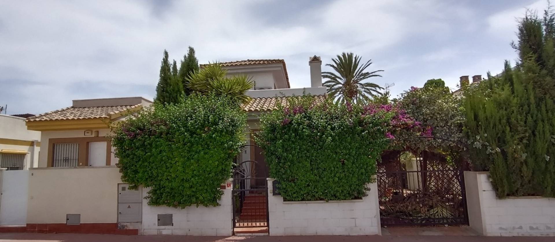 Revente - Semi Detached - Sucina