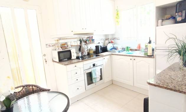 Revente - Semi Detached - Sucina