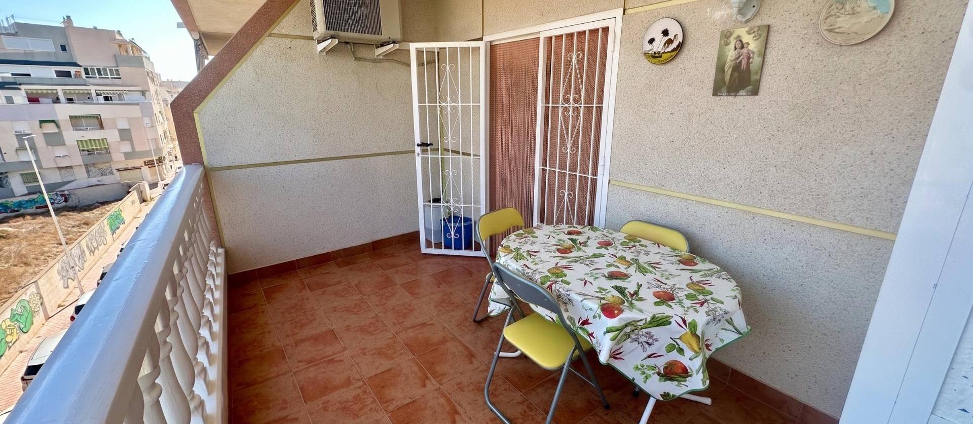 Revente - Apartment - Torrevieja - La Mata pueblo