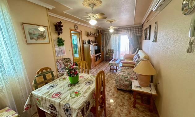 Revente - Apartment - Torrevieja - La Mata pueblo