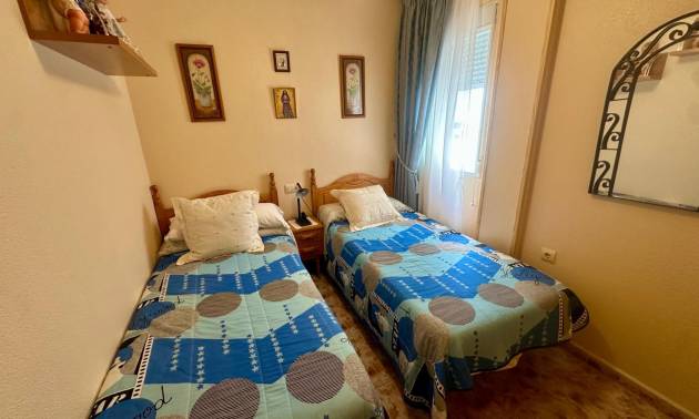 Revente - Apartment - Torrevieja - La Mata pueblo