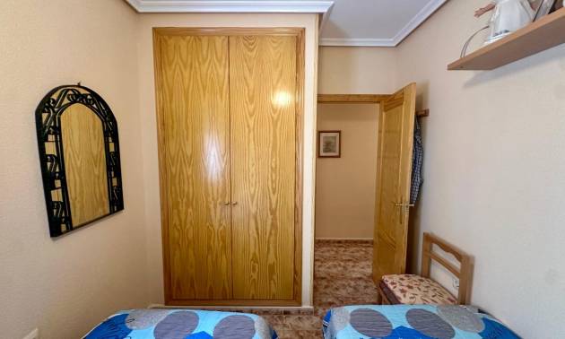 Revente - Apartment - Torrevieja - La Mata pueblo
