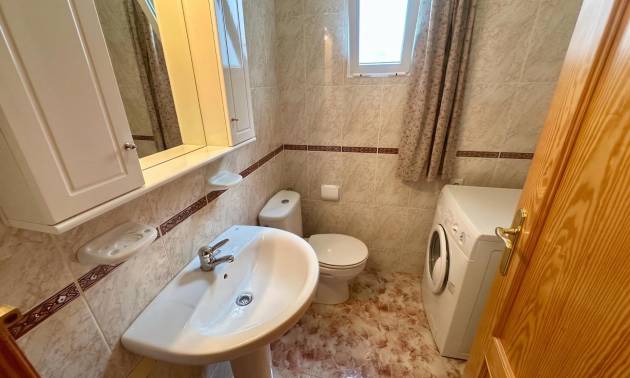 Revente - Apartment - Torrevieja - La Mata pueblo