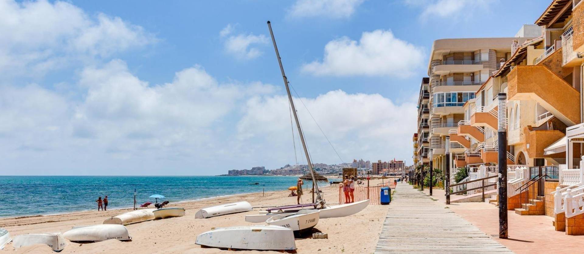Revente - Apartment - Torrevieja - La Mata pueblo