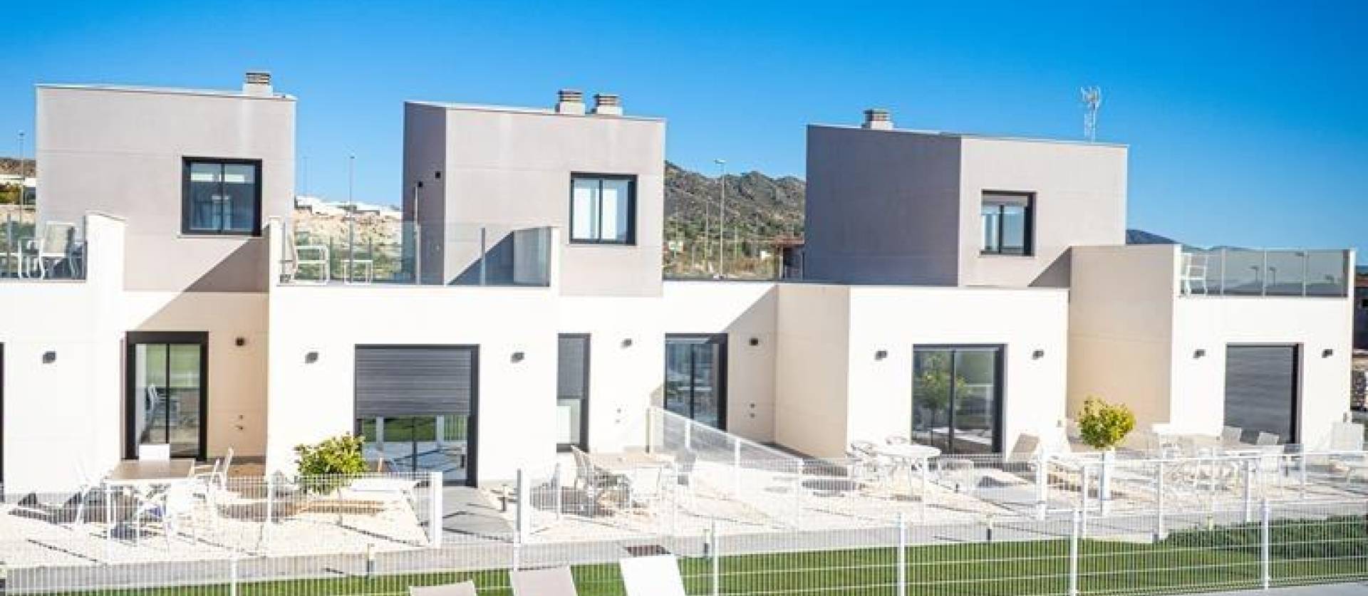Nouvelle construction - Maison de ville - Baños y Mendigo - Altaona Golf