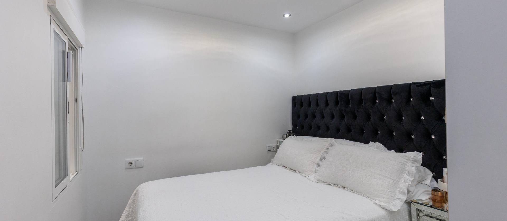 Venta - Bungalow - Torrevieja - Torretas