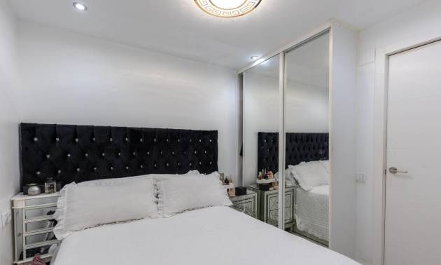 Venta - Bungalow - Torrevieja - Torretas