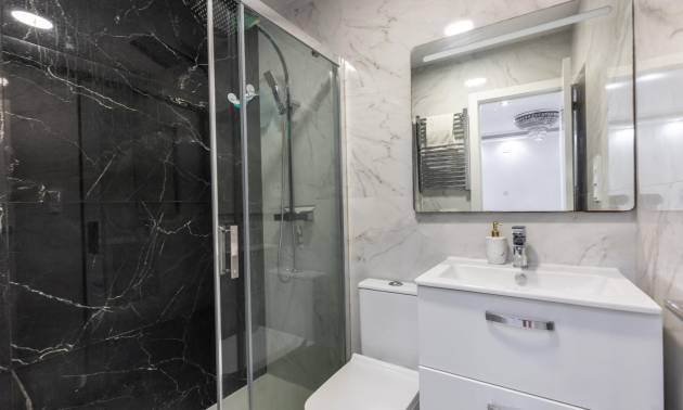 Venta - Bungalow - Torrevieja - Torretas