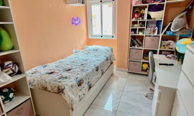 Bestaande woningen - Appartment - Catral