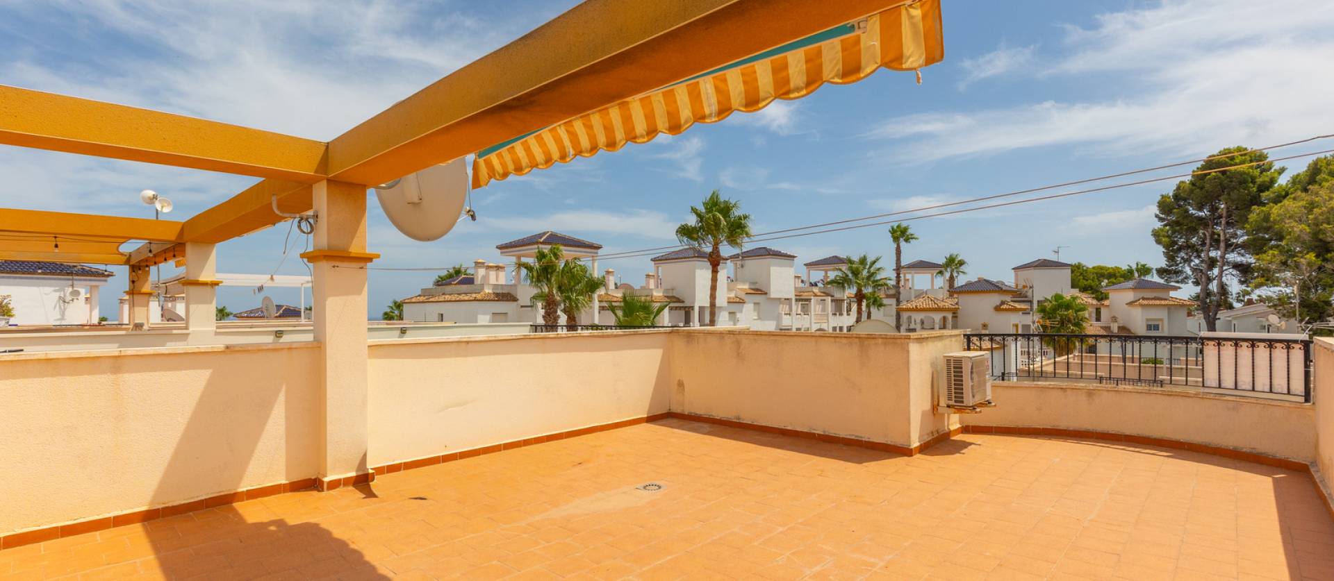 Revente - Apartment - Orihuela - Villamartín