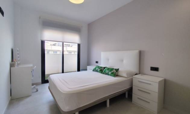 Revente - Apartment - El Raso