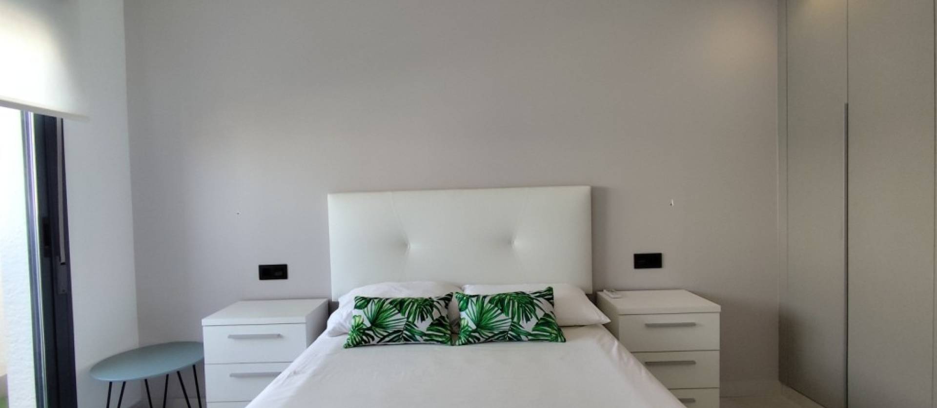 Revente - Apartment - El Raso