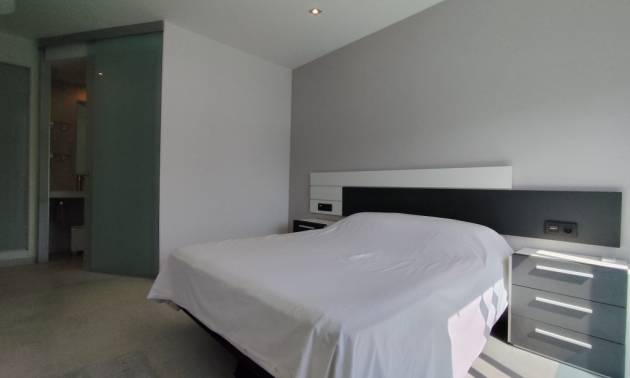 Revente - Apartment - El Raso