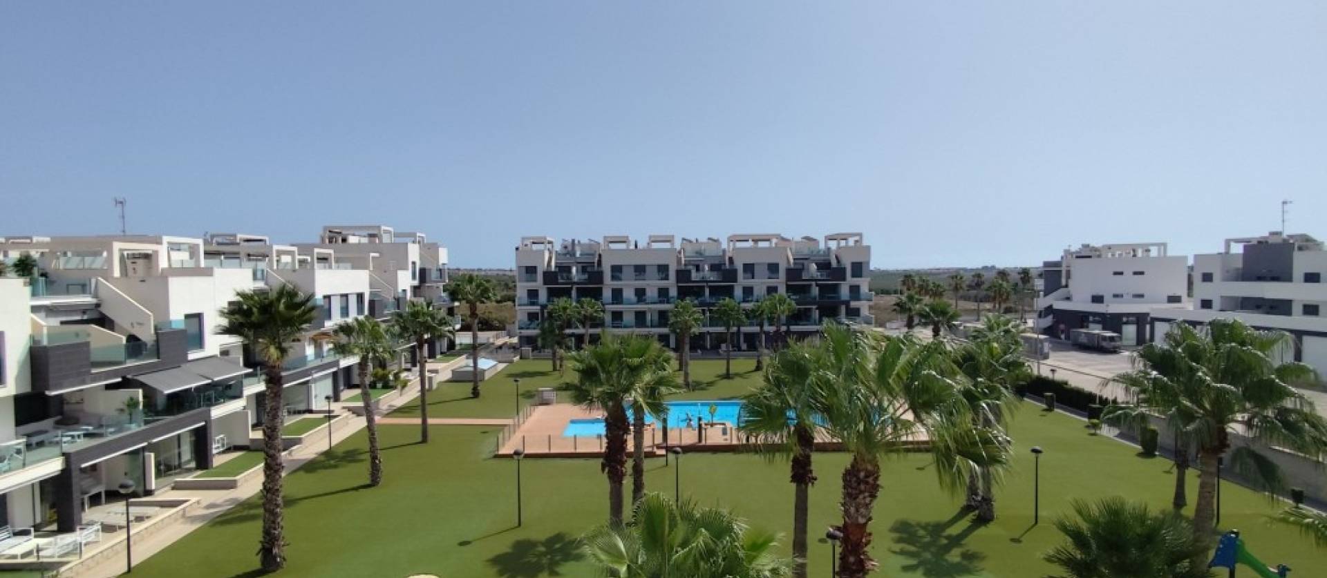Revente - Apartment - El Raso