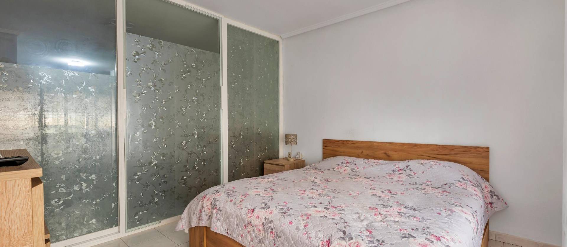 Sale - Ground Floor - Torrevieja - Centro
