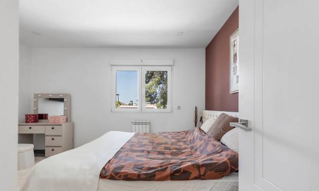 Sale - Villa - Torrevieja - Los Balcones