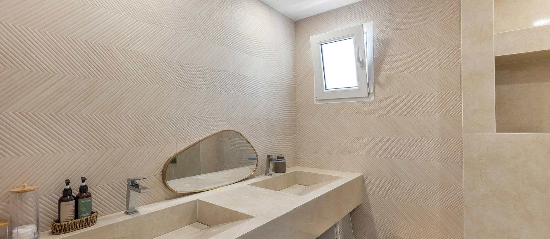 Sale - Villa - Torrevieja - Los Balcones