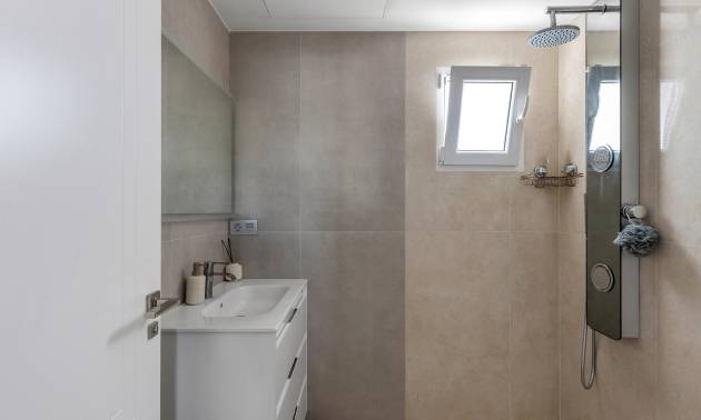 Sale - Villa - Torrevieja - Los Balcones