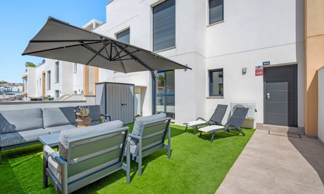 Sale - Apartments - Orihuela Costa - Villamartín