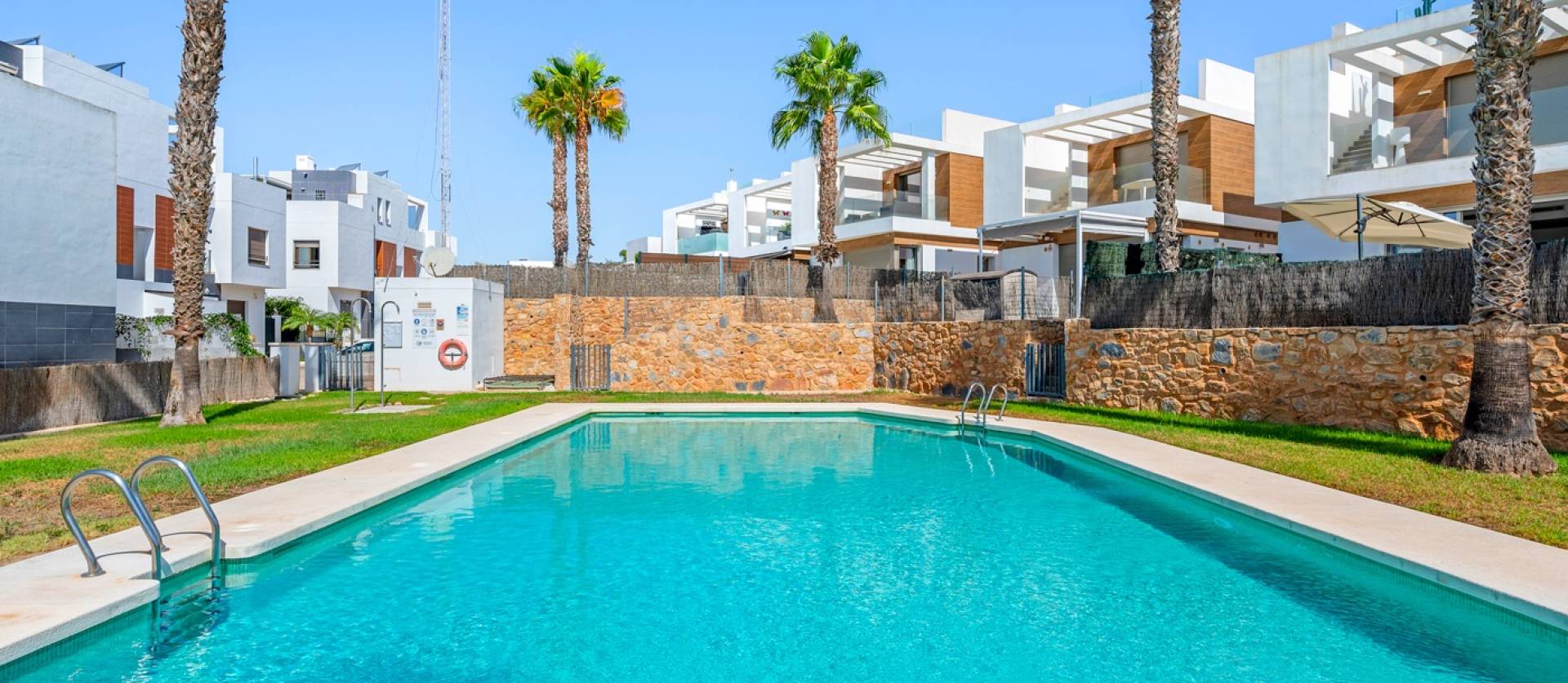 Revente - Villa - Orihuela Costa - Villamartín