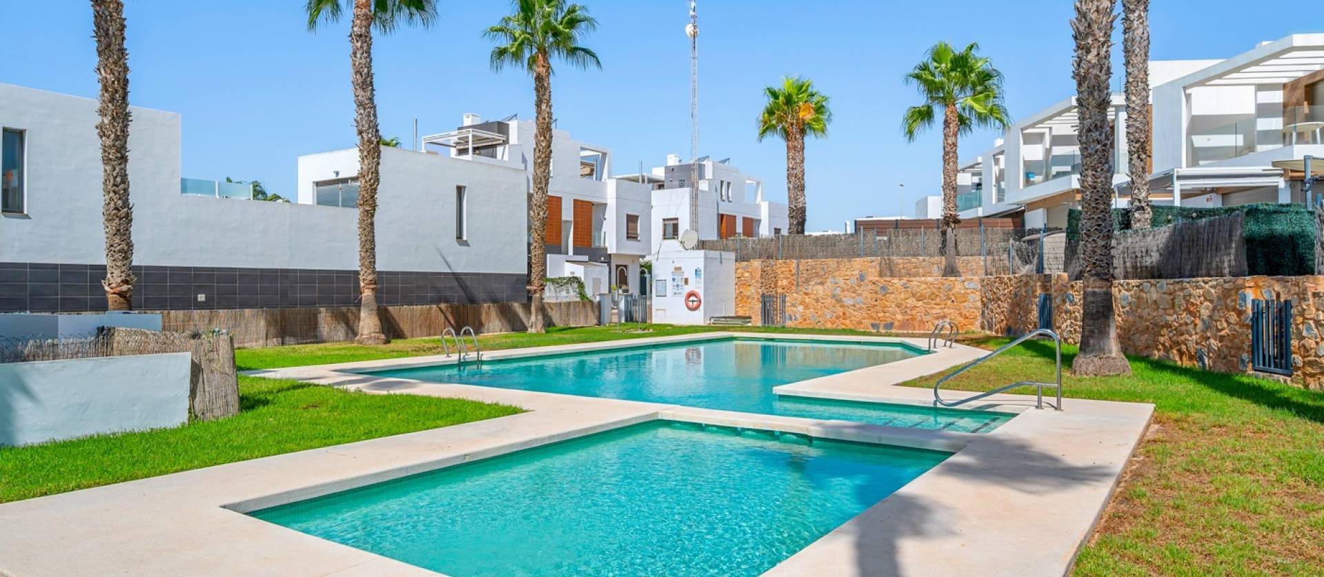 Revente - Villa - Orihuela Costa - Villamartín