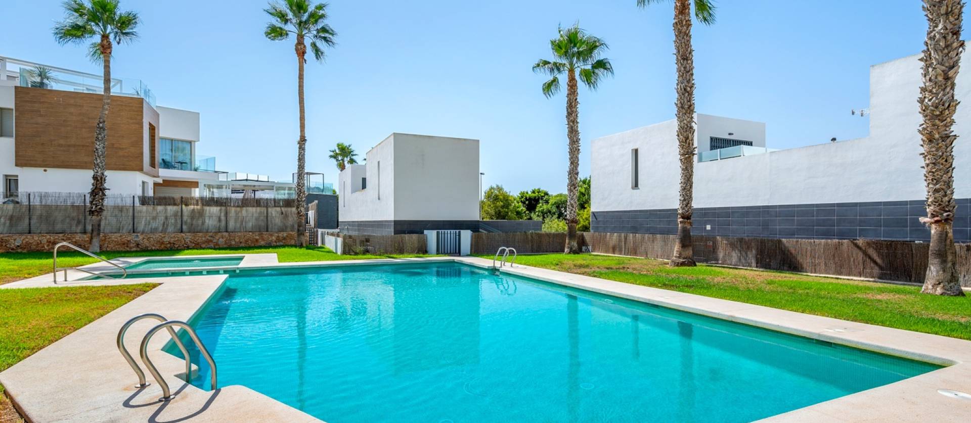 Revente - Villa - Orihuela Costa - Villamartín