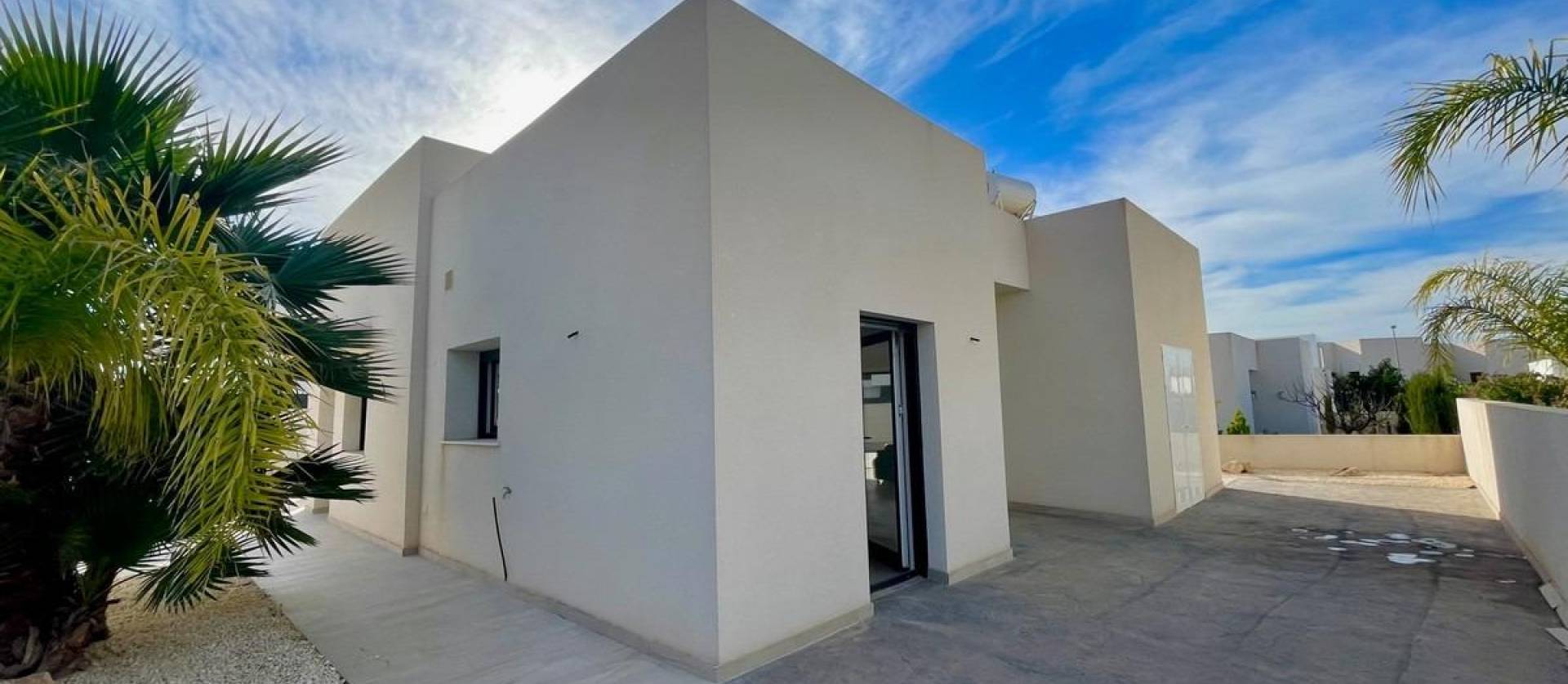 Nueva construcción  - Villa - Rafal - polideportivo