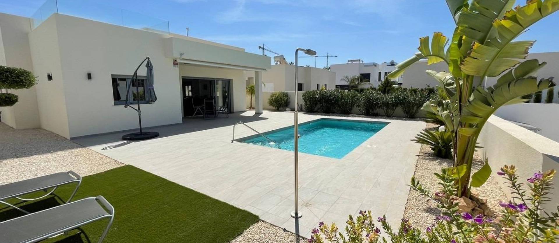 Nueva construcción  - Villa - Rafal - polideportivo