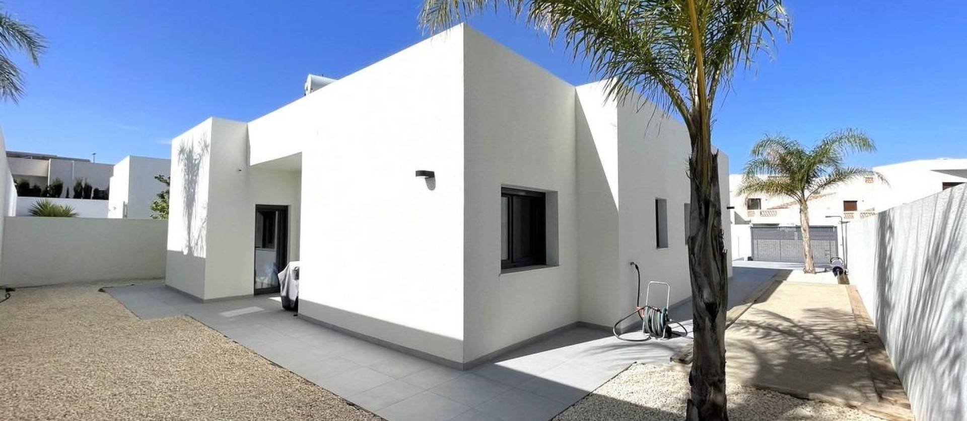 Nueva construcción  - Villa - Rafal - polideportivo