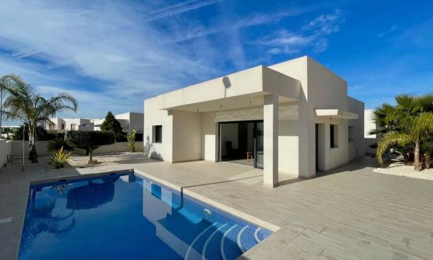 Nueva construcción  - Villa - Rafal - polideportivo