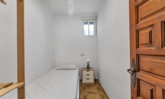 Sale - Bungalow - Torrevieja - Torre del moro