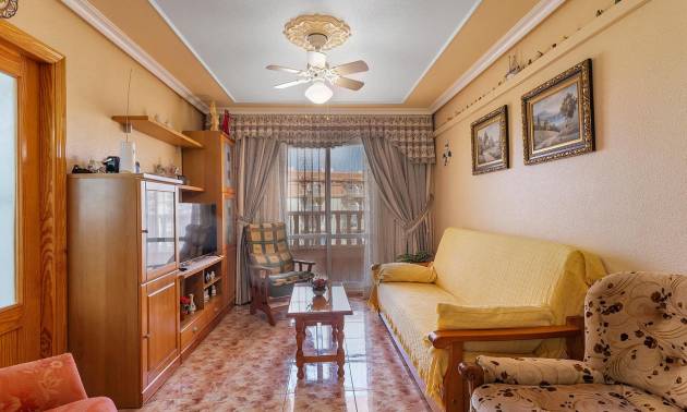 Venta - Apartment - Torrevieja - La Mata pueblo