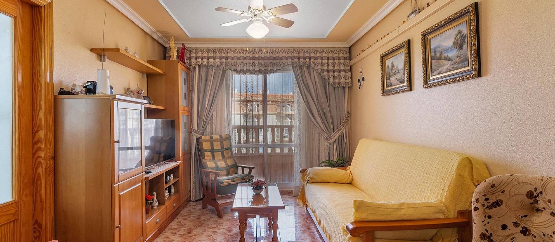 Venta - Apartment - Torrevieja - La Mata pueblo