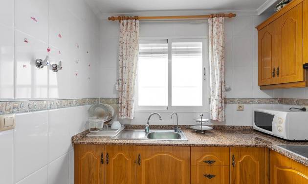 Venta - Apartment - Torrevieja - La Mata pueblo