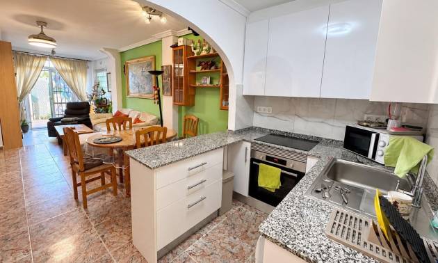 Sale - Bungalow - Guardamar del Segura - El moncayo