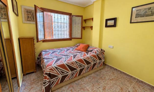 Sale - Bungalow - Guardamar del Segura - El moncayo