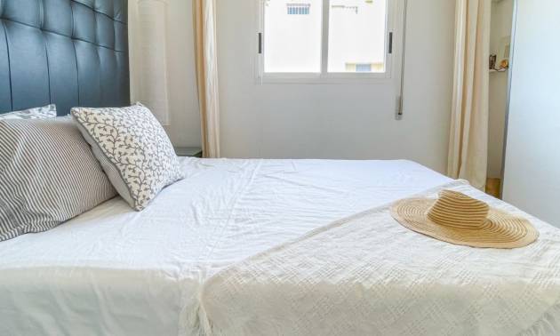 Revente - Maison de ville - Torrevieja - La Siesta - El Salado -  Torreta