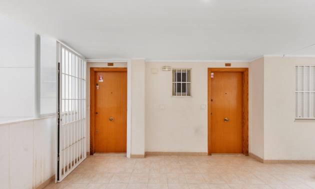 Revente - Apartment - Torrevieja - El Molino