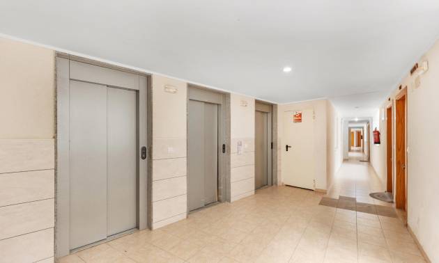 Revente - Apartment - Torrevieja - El Molino