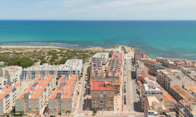 Revente - Apartment - Torrevieja - La Mata pueblo
