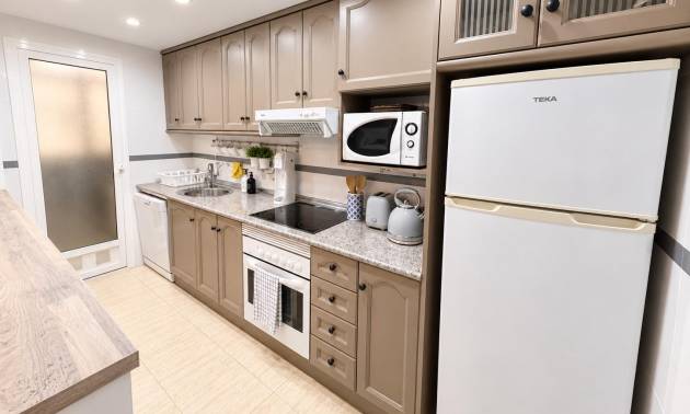 Revente - Apartment - Orihuela Costa - Punta Prima