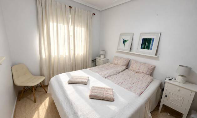 Revente - Apartment - Orihuela Costa - Punta Prima