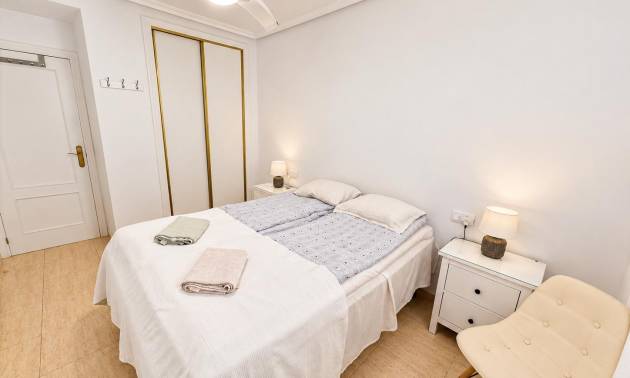 Revente - Apartment - Orihuela Costa - Punta Prima
