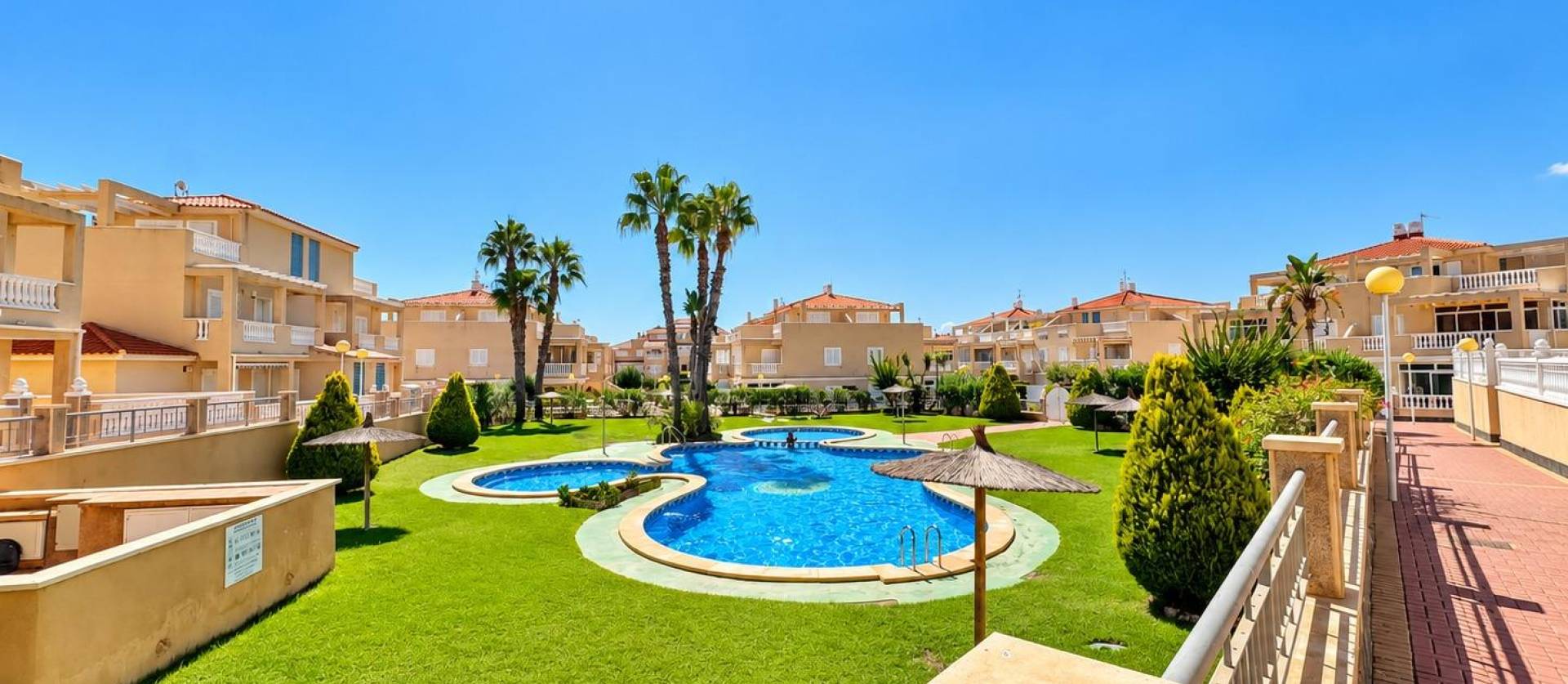 Revente - Apartment - Orihuela Costa - Punta Prima
