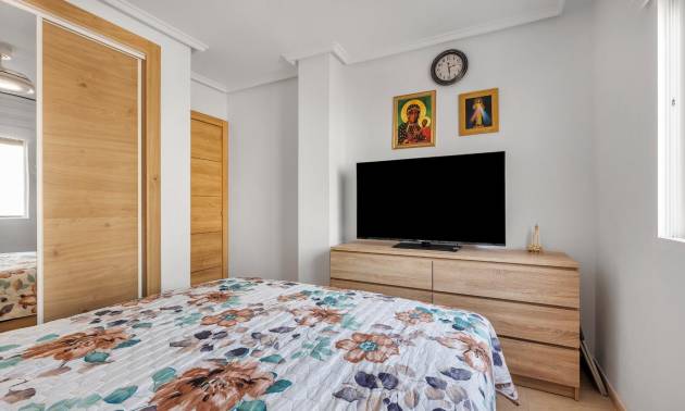 Revente - Apartment - Torrevieja - Estacion de autobuses
